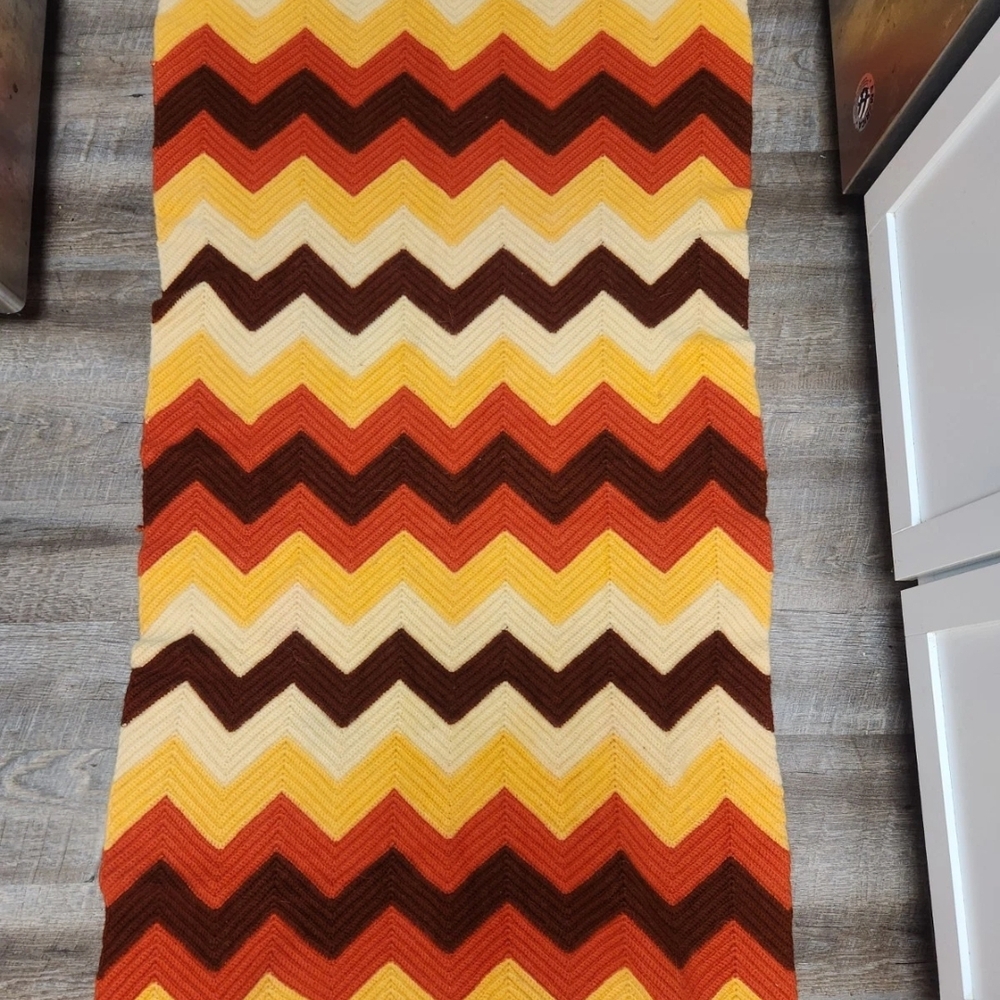 Fall Chevron‎ Patterned Throw Afghan - Orange, Yellow, Brown